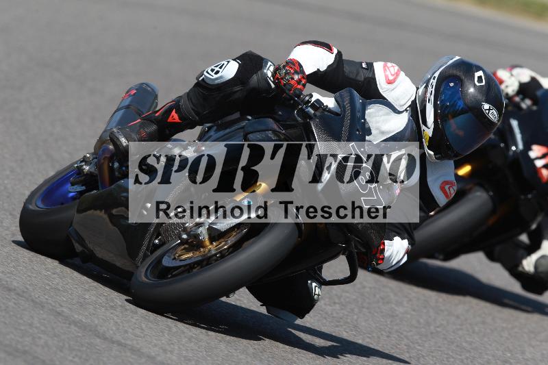 /Archiv-2022/08 17.04.2022 Speer Racing ADR/Gruppe rot/787